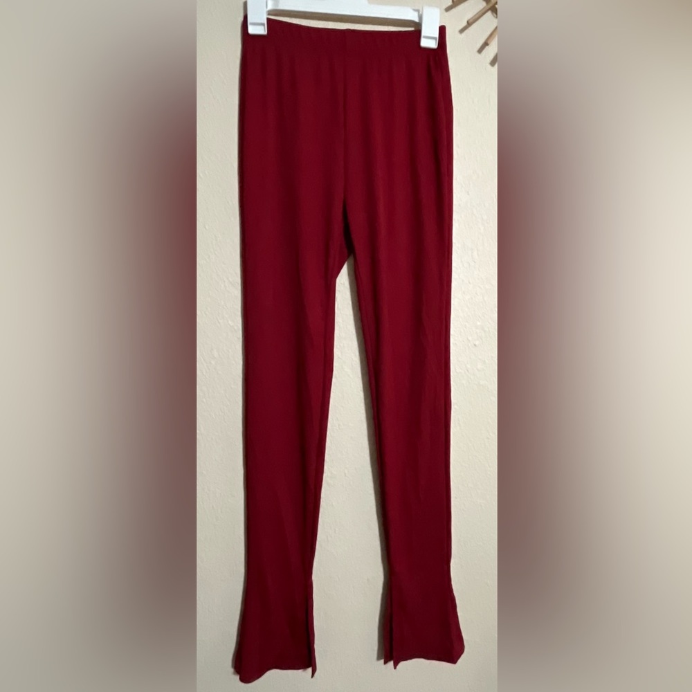 Two Piece Wine Red Outfit Ribbed Top & Pant Set - Picture 4 of 12